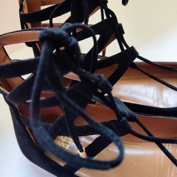 ‼️SOLD‼️‼️ BELGRAVA FLATS BLACK SUEDE(SOLD) - Picture 10 of 12